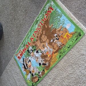Vintage Authentic Disney Parks Animal Kingdom Lion King Beach Towel 34" X 64"